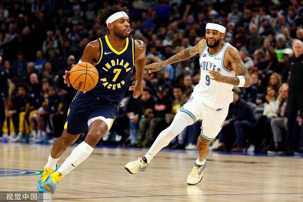 一场充满人 一场充满人