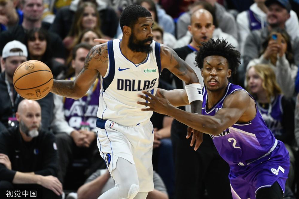 她在多项国 她在多项国